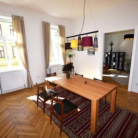 At The Heart Of Vienna Apartment Bagian luar foto