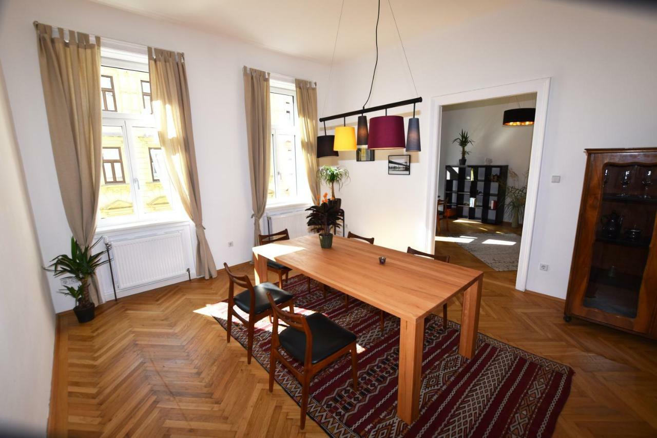 At The Heart Of Vienna Apartment Bagian luar foto