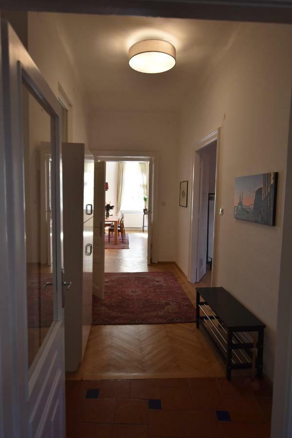 At The Heart Of Vienna Apartment Bagian luar foto